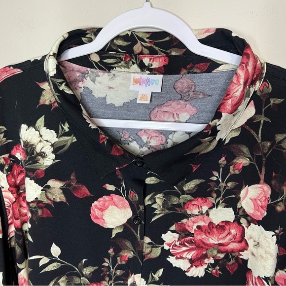 Lularoe Valentina Long Sleeve Button Up Black Floral Shirt size 3XL - Picture 3 of 7